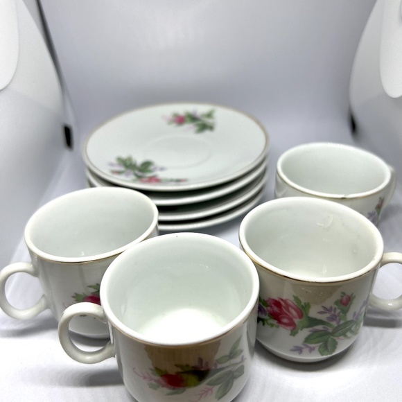 Vintage Demitasse Set of 4 Tea Cups w/ Saucers Rose Floral Pattern Made in China - Picture 9 of 9